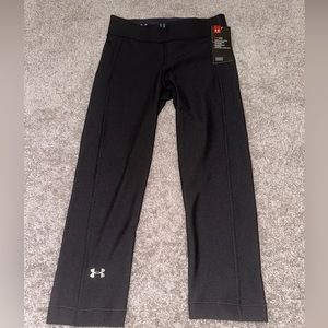 Under Armour Womens Heat Gear No-Slip Waistband Capris Black 1309652 Small NWT